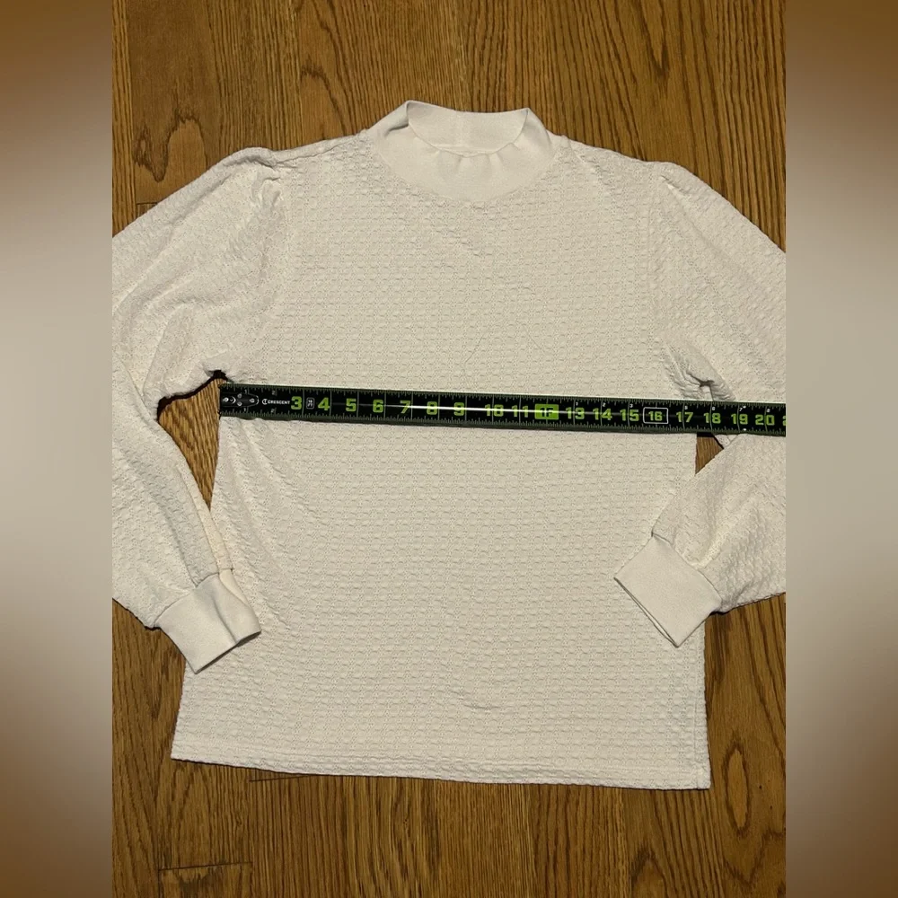 J.Crew White Waffle Knit Mock Neck‎ Sweater | Size M